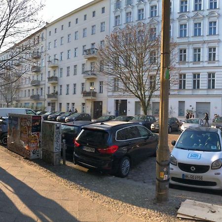 Apartment Helmholtzplatz Berlin Bagian luar foto