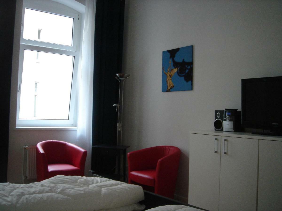 Apartment Helmholtzplatz Berlin Bagian luar foto